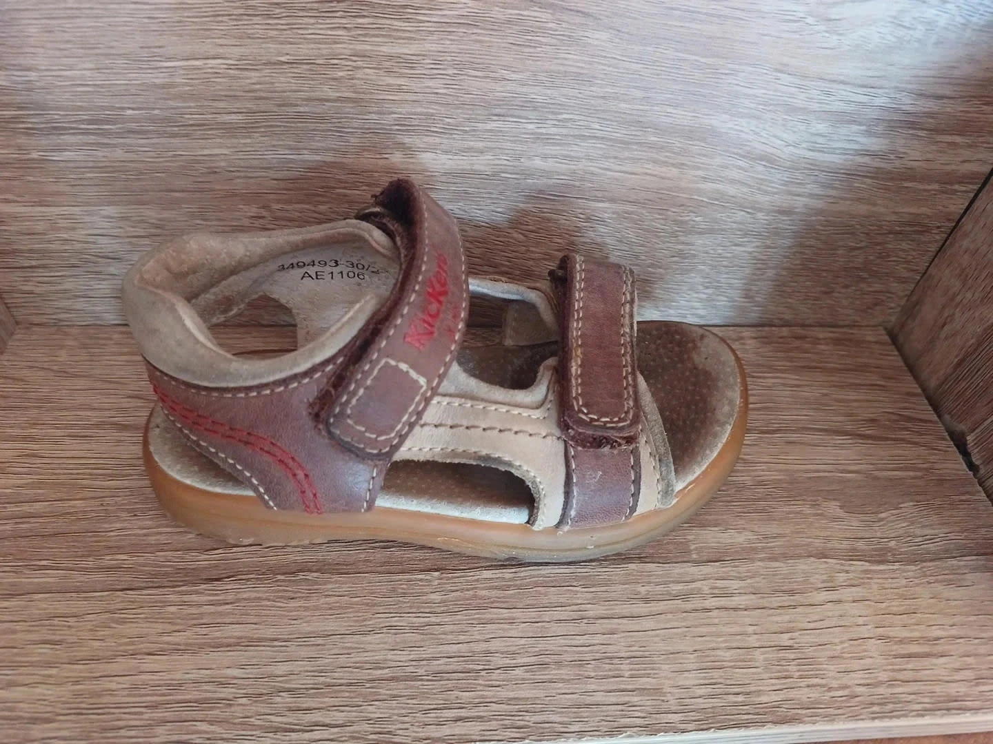Nu pied sandales kickers 24